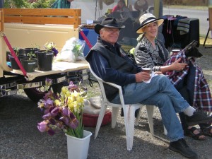 Bill Day & Lynn Wells at Hedley Farmers Market