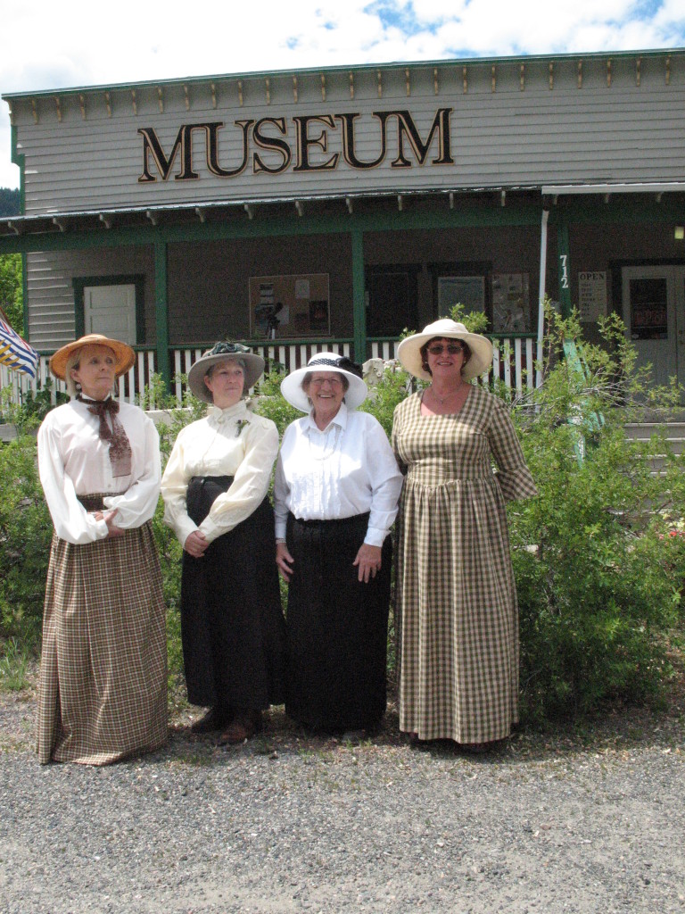 Hedley Heritage Ladies draw attention to new Museum sign in the background